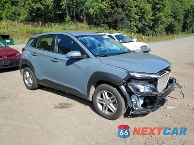 Czwarte zdjęcie samochodu z boku: 2022 HYUNDAI KONA SE VIN:KM8K2CAB5NU860220 - miniatura