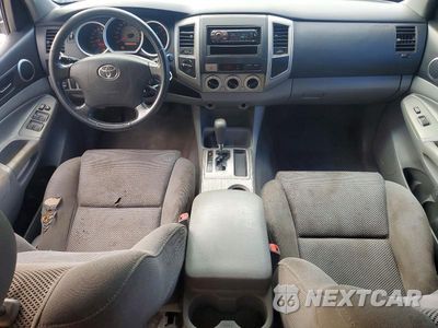 Zdjęcie 8 z 12 samochodu: 2007 TOYOTA TACOMA V6 VIN:5TELU42N17Z322397 - miniatura