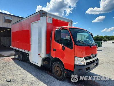 Czwarte zdjęcie samochodu z boku: 2017 HINO 195 BOX TRUCK VIN:JHHSDM2H1HK005762 - miniatura