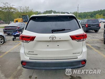 Zdjęcie 6 z 14 samochodu: 2019 TOYOTA HIGHLANDER XLE VIN:5TDJZRFH2KS564292 - miniatura
