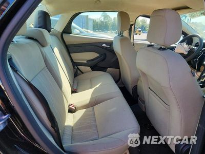 Zdjęcie 10 z 12 samochodu: 2018 FORD FOCUS SE VIN:1FADP3F24JL252010 - miniatura
