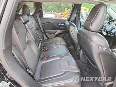 Zdjęcie 10 z 12 samochodu: 2019 JEEP CHEROKEE LIMITED VIN:1C4PJMDX2KD251866 - miniatura