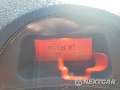 Zdjęcie 17 z 26 samochodu: 2008 PONTIAC GRAND PRIX VIN:2G2WP552X81186664 - miniatura