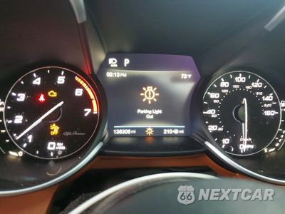 Zdjęcie 9 z 12 samochodu: 2018 ALFA ROMEO GIULIA TI Q4 VIN:ZARFAEEN3J7597622 - miniatura