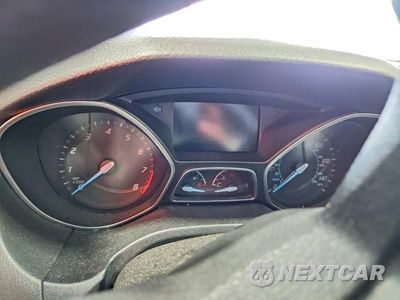 Zdjęcie 9 z 12 samochodu: 2014 FORD FOCUS SE VIN:1FADP3F25EL424552 - miniatura