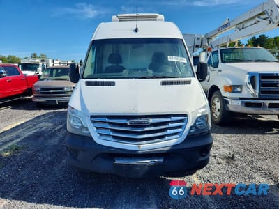 Piąte zdjęcie samochodu w środku: 2015 FREIGHTLINER SPRINTER 2500 REFRIGERATED DELIVERY VAN VIN:WDYPE7CC5F5973907 - miniatura