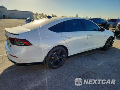 Trzecie zdjęcie samochodu z tyłu: 2026 HONDA ACCORD HYBRID SPORT-L VIN:1HGCY2F75TA001845 - miniatura