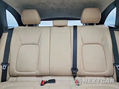 Zdjęcie 10 z 13 samochodu: 2019 JAGUAR F-PACE PREMIUM VIN:SADCJ2FX7KA391207 - miniatura