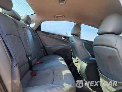 Zdjęcie 10 z 12 samochodu: 2012 HYUNDAI SONATA SE 2.0T VIN:5NPEC4AB4CH418170 - miniatura
