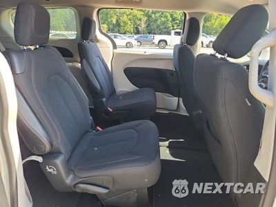 Zdjęcie 11 z 13 samochodu: 2019 CHRYSLER PACIFICA TOURING PLUS VIN:2C4RC1FG4KR506948 - miniatura