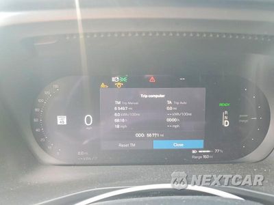 Zdjęcie 9 z 12 samochodu: 2021 VOLVO XC40 RECHARGE VIN:YV4ED3UR4M2541631 - miniatura