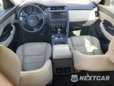 Zdjęcie 8 z 13 samochodu: 2018 JAGUAR E-PACE S VIN:SADFJ2FX4J1Z05008 - miniatura