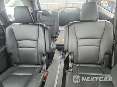 Zdjęcie 10 z 13 samochodu: 2022 HONDA PILOT TOURING VIN:5FNYF6H61NB062657 - miniatura