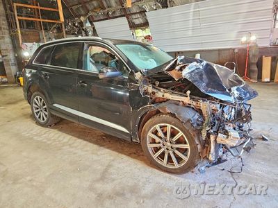 Czwarte zdjęcie samochodu z boku: 2018 AUDI Q7 PRESTIGE VIN:WA1VAAF71JD021893 - miniatura