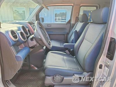 Zdjęcie 7 z 13 samochodu: 2004 HONDA ELEMENT EX VIN:5J6YH18614L016006 - miniatura