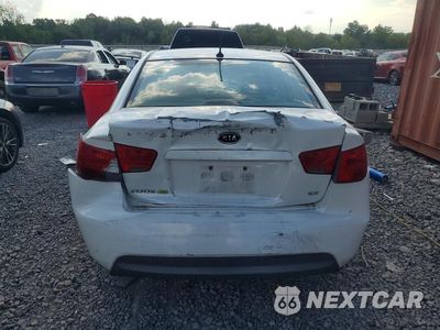 Zdjęcie 6 z 12 samochodu: 2011 KIA FORTE EX VIN:KNAFU4A26B5326958 - miniatura