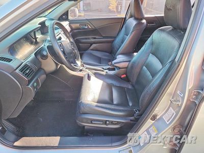 Zdjęcie 7 z 13 samochodu: 2015 HONDA ACCORD TOURING HYBRID VIN:1HGCR6F71FA002239 - miniatura