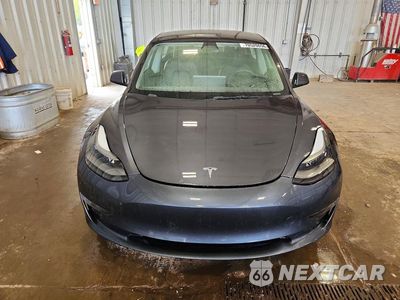 Piąte zdjęcie samochodu w środku: 2022 TESLA MODEL 3 VIN:5YJ3E1EB3NF247066 - miniatura
