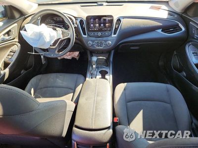 Zdjęcie 8 z 12 samochodu: 2022 CHEVROLET MALIBU LT VIN:1G1ZD5ST5NF116405 - miniatura