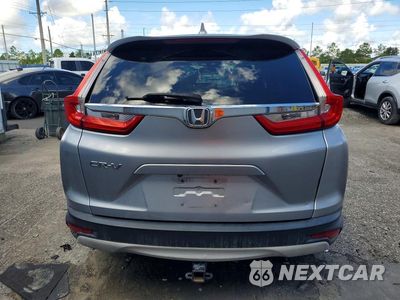 Zdjęcie 6 z 14 samochodu: 2017 HONDA CR-V EX VIN:7FARW1H51HE022361 - miniatura