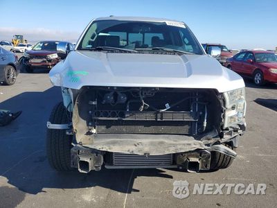 Piąte zdjęcie samochodu w środku: 2015 FORD F150 SUPERCREW VIN:1FTEW1CP7FKE17793 - miniatura