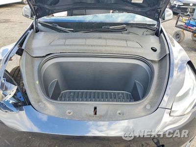 Zdjęcie 11 z 12 samochodu: 2024 TESLA MODEL Y VIN:7SAYGDED6RF206765 - miniatura