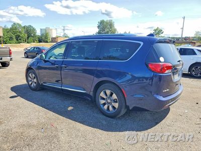 Drugie zdjęcie samochodu z przodu: 2018 CHRYSLER PACIFICA HYBRID LIMITED VIN:2C4RC1N70JR127140 - miniatura