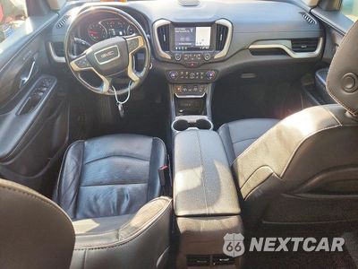 Zdjęcie 8 z 13 samochodu: 2018 GMC TERRAIN DENALI VIN:3GKALXEX1JL244615 - miniatura