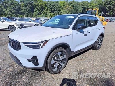 2026 VOLVO XC40 PLUS YV4L12UC7T2820415 - główne zdjęcie licytacji z USA - miniatura