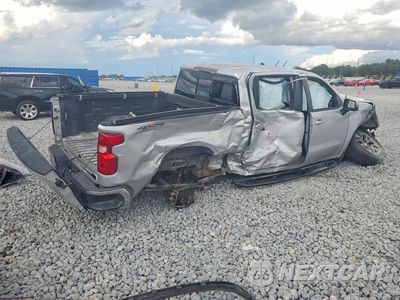 Trzecie zdjęcie samochodu z tyłu: 2019 CHEVROLET SILVERADO K1500 LT VIN:1GCUYDED4KZ130357 - miniatura