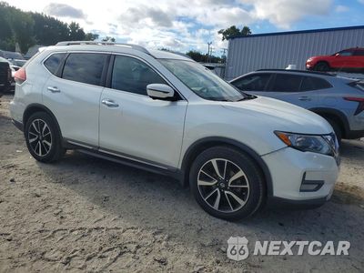 Czwarte zdjęcie samochodu z boku: 2020 NISSAN ROGUE SL VIN:5N1AT2MT7LC759108 - miniatura