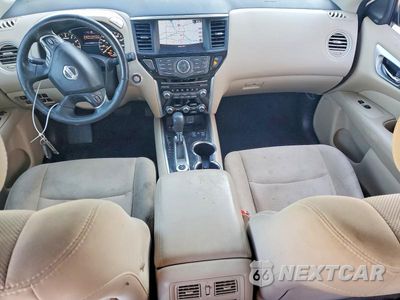 Zdjęcie 8 z 13 samochodu: 2019 NISSAN PATHFINDER SV VIN:5N1DR2MM4KC593150 - miniatura