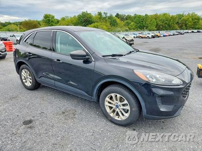 Czwarte zdjęcie samochodu z boku: 2022 FORD ESCAPE SE VIN:1FMCU9G60NUB83038 - miniatura