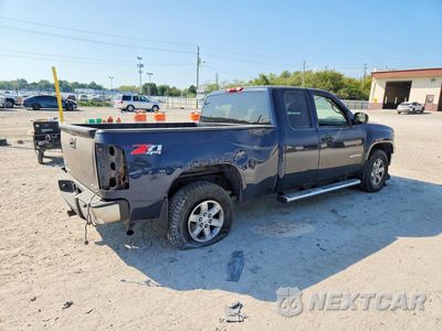 Trzecie zdjęcie samochodu z tyłu: 2011 GMC SIERRA K1500 SLE VIN:1GTR2VE37BZ196583 - miniatura