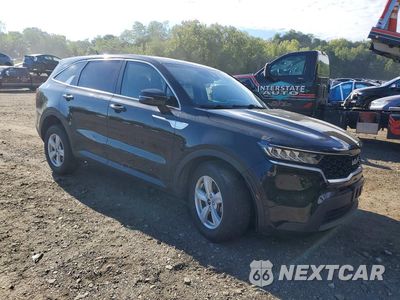Czwarte zdjęcie samochodu z boku: 2022 KIA SORENTO LX VIN:5XYRG4LC4NG106243 - miniatura