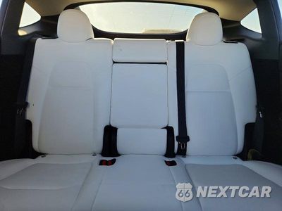Zdjęcie 10 z 13 samochodu: 2024 TESLA MODEL Y VIN:7SAYGDED1RF076359 - miniatura