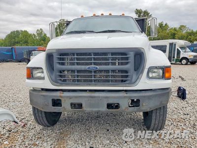 Piąte zdjęcie samochodu w środku: 2003 FORD F750 SUPER DUTY VIN:3FDXF75B13MB05904 - miniatura