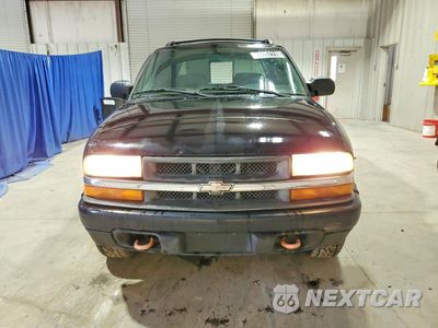Piąte zdjęcie samochodu w środku: 2004 CHEVROLET S TRUCK S10 VIN:1GCDT13X34K123163 - miniatura