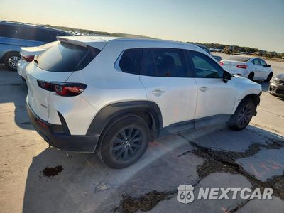 Trzecie zdjęcie samochodu z tyłu: 2023 MAZDA CX-50 PREFERRED PLUS VIN:7MMVABCM7PN135759 - miniatura
