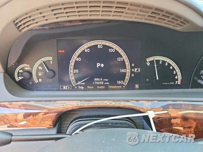 Zdjęcie 9 z 12 samochodu: 2007 MERCEDES-BENZ S 550 VIN:WDDNG71X67A017840 - miniatura