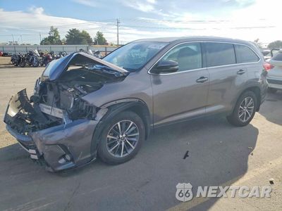 2019 TOYOTA HIGHLANDER XLE 5TDJZRFH7KS951470 - główne zdjęcie licytacji z USA - miniatura
