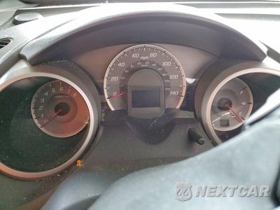 Zdjęcie 9 z 12 samochodu: 2010 HONDA FIT SPORT VIN:JHMGE8H42AS028232 - miniatura