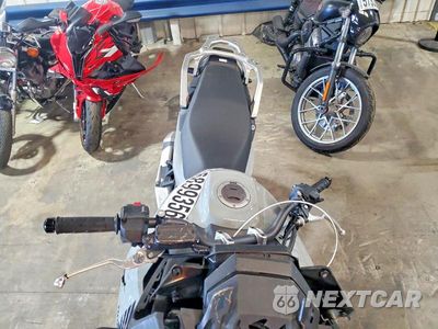 Piąte zdjęcie samochodu w środku: 2025 HONDA XL750 VIN:JH2RD1718SK001315 - miniatura