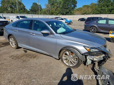 Czwarte zdjęcie samochodu z boku: 2018 HONDA ACCORD LX VIN:1HGCV1F13JA245683 - miniatura
