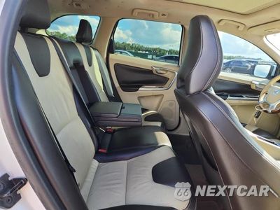 Zdjęcie 11 z 13 samochodu: 2012 VOLVO XC60 3.2 VIN:YV4952DL2C2294550 - miniatura