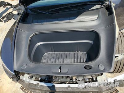 Zdjęcie 12 z 14 samochodu: 2026 TESLA MODEL Y VIN:7SAYGDEE1TA591049 - miniatura