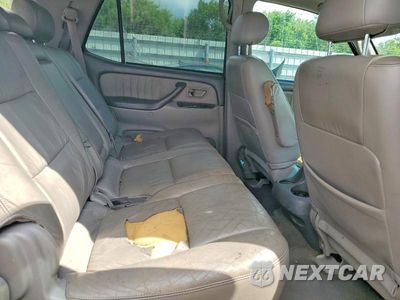 Zdjęcie 11 z 13 samochodu: 2003 TOYOTA SEQUOIA LIMITED VIN:5TDZT38A73S176672 - miniatura
