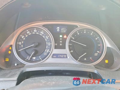 Zdjęcie 9 z 12 samochodu: 2007 LEXUS IS 250 VIN:JTHCK262472015125 - miniatura