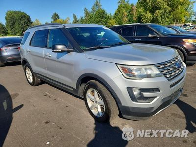 Czwarte zdjęcie samochodu z boku: 2016 FORD EXPLORER XLT VIN:1FM5K8D87GGA47988 - miniatura