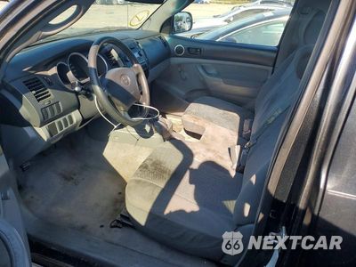 Zdjęcie 7 z 12 samochodu: 2006 TOYOTA TACOMA BASE VIN:5TENX22N16Z182015 - miniatura